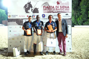 Polo Podio 3 Ph Simone Ferraro SFA09589 copia