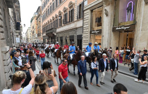 220525 135 Piazza di Siena Sfilata Polo foto Simone Ferraro - Sport e Salute SFZ_2661 copia